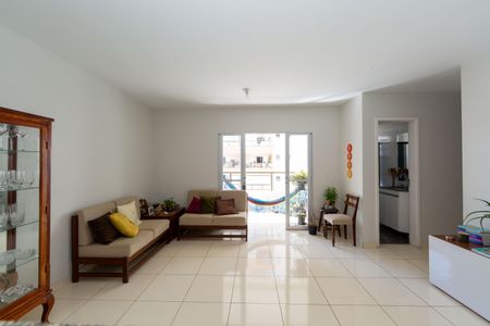 Apartamento à venda com 85m², 3 quartos e 2 vagasSala
