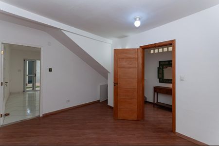 Sala de casa para alugar com 1 quarto, 85m² em Vila Romana, São Paulo