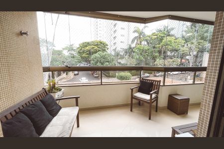 Apartamento para alugar com 197m², 4 quartos e 3 vagasVaranda da Sala