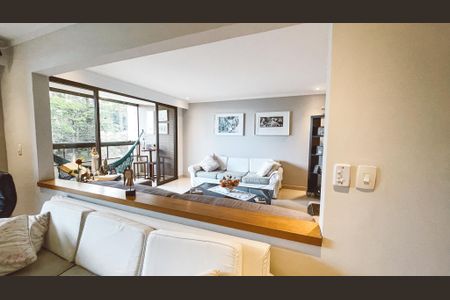 Apartamento para alugar com 197m², 4 quartos e 3 vagasSala