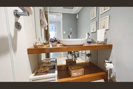 Apartamento para alugar com 197m², 4 quartos e 3 vagasLavabo