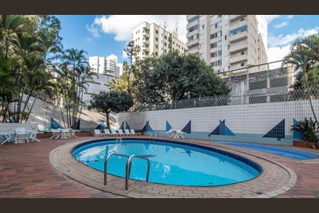 Apartamento para alugar com 197m², 4 quartos e 3 vagasÁrea comum - Piscina