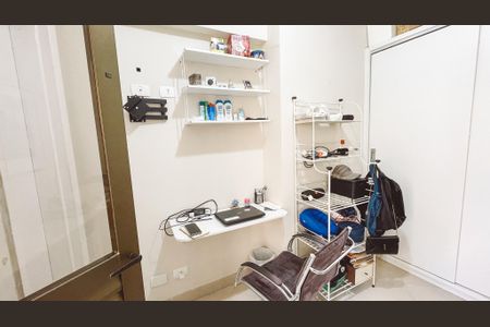 Apartamento para alugar com 197m², 4 quartos e 3 vagasQuarto de Serviço