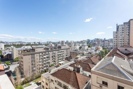 Vista Sacada da suite de apartamento para alugar com 1 quarto, 50m² em Independência, Porto Alegre
