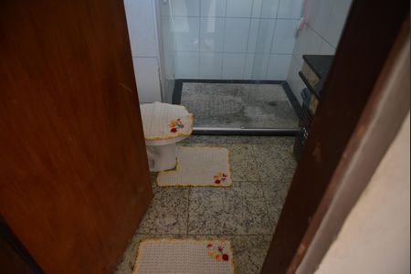 Casa à venda com 100m², 2 quartos e 1 vagaBanheiro Social