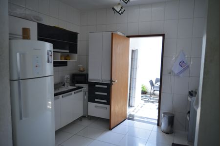 Casa à venda com 100m², 2 quartos e 1 vagaCozinha