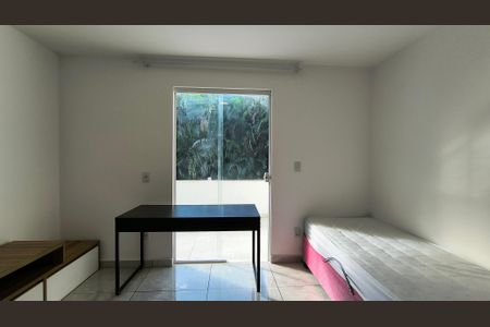 Quarto 1 de casa de condomínio para alugar com 3 quartos, 220m² em Recreio dos Bandeirantes, Rio de Janeiro