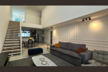 Sala de casa de condomínio para alugar com 3 quartos, 220m² em Recreio dos Bandeirantes, Rio de Janeiro
