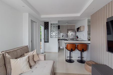 Sala de casa de condomínio para alugar com 2 quartos, 65m² em Vila Ré, São Paulo