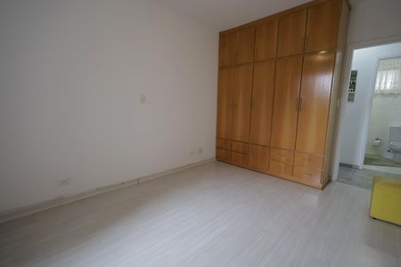 Apartamento à venda com 140m², 4 quartos e 2 vagasQuarto 2
