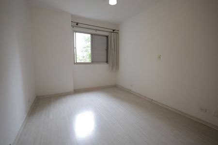 Apartamento à venda com 140m², 4 quartos e 2 vagasQuarto 2