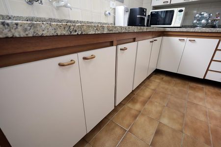 Apartamento à venda com 140m², 4 quartos e 2 vagasCozinha