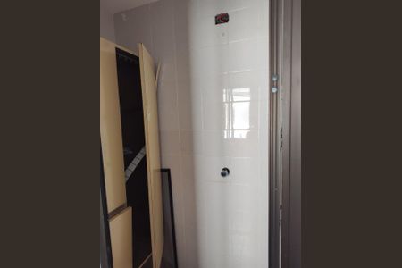 Banheiro de apartamento para alugar com 3 quartos, 80m² em Presidente Medici, Ribeirão Preto
