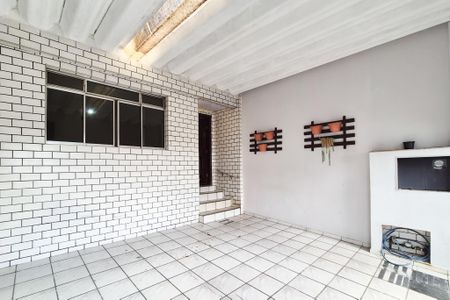 Casa à venda com 125m², 2 quartos e 2 vagasGaragem