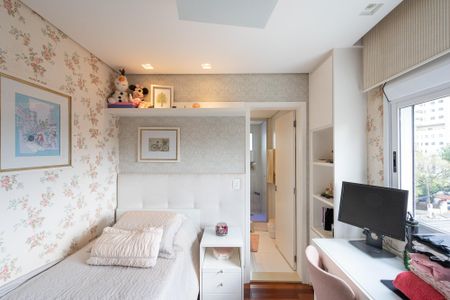 Apartamento à venda com 164m², 3 quartos e 4 vagas Apartamento à venda com 164m², 3 quartos e 4 vagasSuíte 2