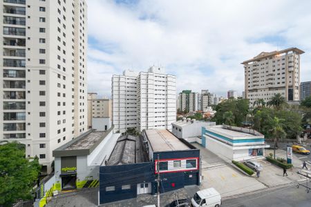 Apartamento à venda com 164m², 3 quartos e 4 vagas Apartamento à venda com 164m², 3 quartos e 4 vagasVista da Sala