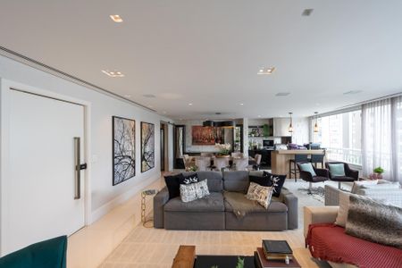 Apartamento à venda com 164m², 3 quartos e 4 vagas Apartamento à venda com 164m², 3 quartos e 4 vagasSala