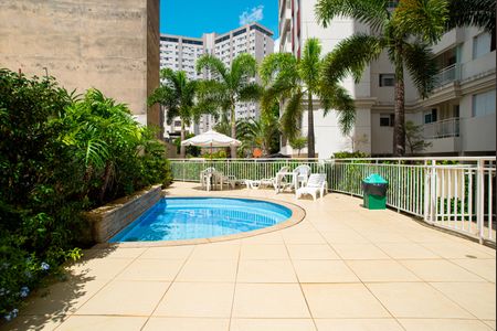 Apartamento à venda com 51m², 2 quartos e 1 vaga Apartamento à venda com 51m², 2 quartos e 1 vagaÁrea comum - Piscina Infantil