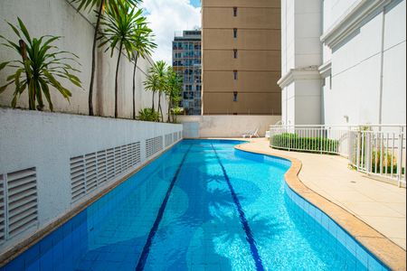 Apartamento à venda com 51m², 2 quartos e 1 vaga Apartamento à venda com 51m², 2 quartos e 1 vagaÁrea comum - Piscina