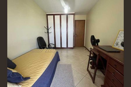 Casa à venda com 3 quartos, 193m² em Jardim Guanabara, Rio de Janeiro