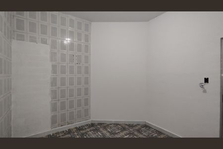 Quarto de casa para alugar com 1 quarto, 60m² em Vila Lourdes, Ferraz de Vasconcelos