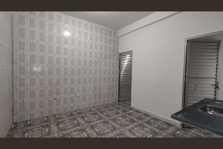 Cozinha / sala de casa para alugar com 1 quarto, 60m² em Vila Lourdes, Ferraz de Vasconcelos