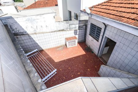 Casa à venda com 180m², 3 quartos e 3 vagas Casa à venda com 180m², 3 quartos e 3 vagasQuintal