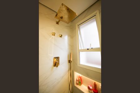 Apartamento à venda com 246m², 3 quartos e 4 vagasBanheiro da Suíte 3