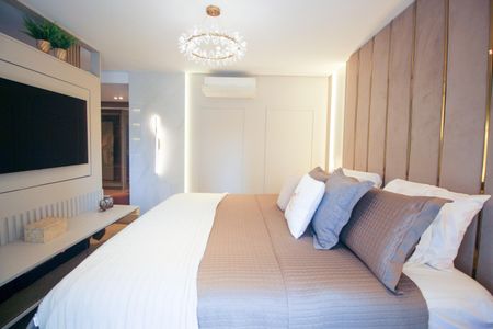 Apartamento à venda com 246m², 3 quartos e 4 vagasSuíte 1