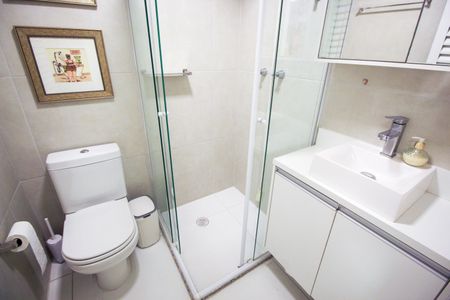 Apartamento à venda com 246m², 3 quartos e 4 vagasBanheiro de serviço