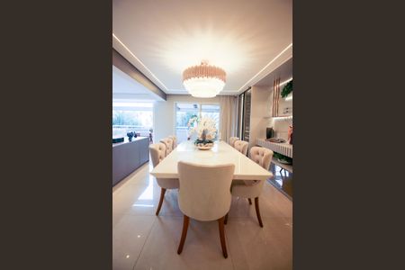 Apartamento à venda com 246m², 3 quartos e 4 vagasSala