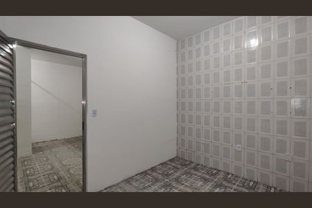 Quarto de casa para alugar com 1 quarto, 60m² em Vila Lourdes, Ferraz de Vasconcelos