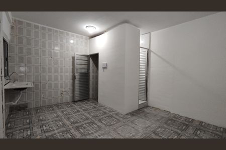 Sala/Cozinha de casa para alugar com 1 quarto, 60m² em Vila Lourdes, Ferraz de Vasconcelos