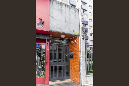 Studio à venda com 28m², 1 quarto e sem vaga Studio à venda com 28m², 1 quarto e sem vagaFachada