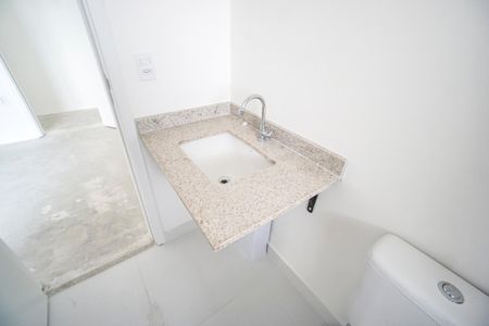 Apartamento à venda com 109m², 3 quartos e 2 vagas Apartamento à venda com 109m², 3 quartos e 2 vagasBanheiro da Suíte 2