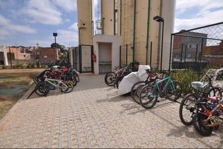 Apartamento à venda com 32m², 2 quartos e sem vagaÁrea comum - Bicicletário