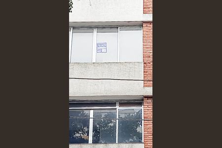 Apartamento à venda com 36m², 1 quarto e sem vaga Apartamento à venda com 36m², 1 quarto e sem vagaPlaquinha