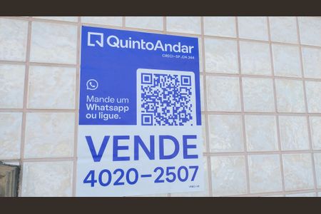 Casa à venda com 300m², 3 quartos e 6 vagasPlaca