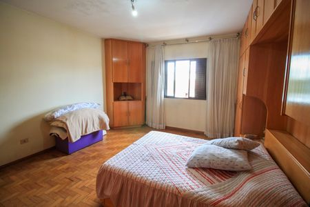 Casa à venda com 300m², 3 quartos e 6 vagasSuíte