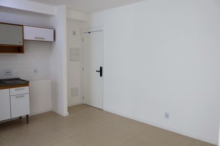 Sala de apartamento para alugar com 2 quartos, 55m² em São Pedro, Osasco