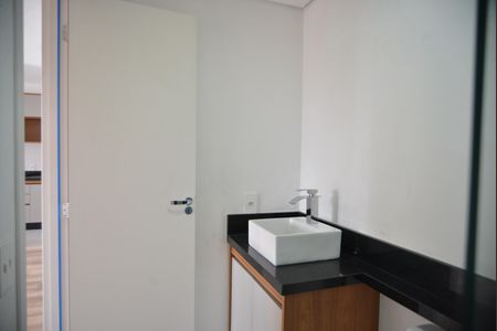 Apartamento à venda com 68m², 2 quartos e 1 vagaBanheiro Social