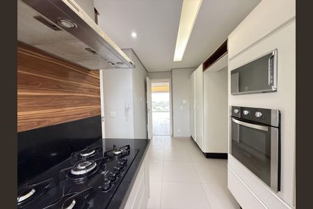 Apartamento à venda com 175m², 3 quartos e 3 vagasCozinha