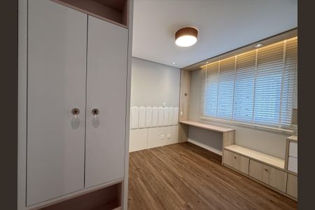 Apartamento à venda com 175m², 3 quartos e 3 vagasQuarto