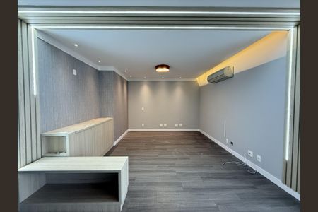 Apartamento à venda com 175m², 3 quartos e 3 vagasBanheiro
