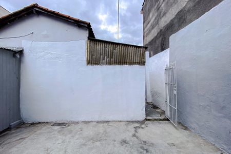 Vista do Quarto de casa para alugar com 1 quarto, 50m² em Parque Sevilha, São Paulo