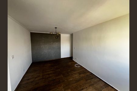 Sala de apartamento à venda com 2 quartos, 68m² em Vila Romero, São Paulo