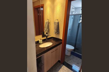 Apartamento à venda com 77m², 3 quartos e 1 vaga