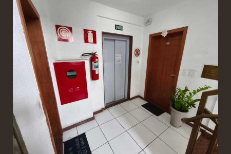 Apartamento à venda com 77m², 3 quartos e 1 vaga