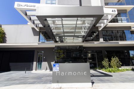 Apartamento à venda com 125m², 3 quartos e 3 vagas Apartamento à venda com 125m², 3 quartos e 3 vagasFachada