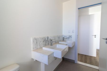 Apartamento à venda com 125m², 3 quartos e 3 vagas Apartamento à venda com 125m², 3 quartos e 3 vagasBanheiro da Suíte 2